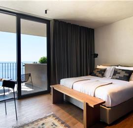 Luxury 5 Bedroom Villa with Heated Infinity Pool, Sauna, Gym, Jacuzzi and Sea Views in Vrbica, near Dubrovnik, Sleeps 10